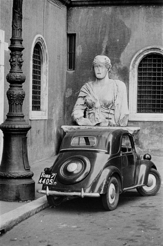 Voltaire, Elliott Erwitt